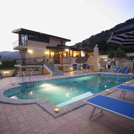 Villa Veronica Giardini Naxos Exterior photo