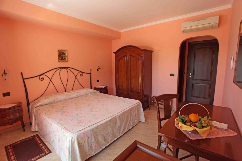 Villa Veronica Giardini Naxos Exterior photo